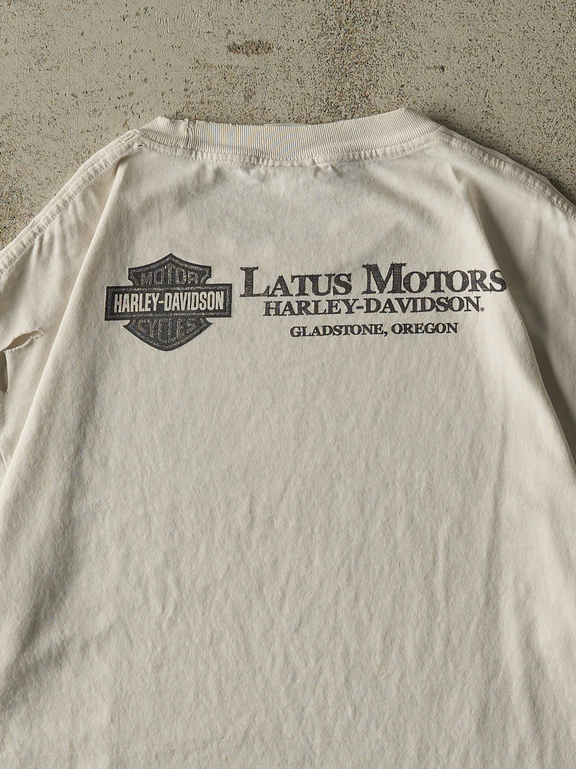 Vintage 14' White Harley Davidson Gladstone OR Tee (L/XL)