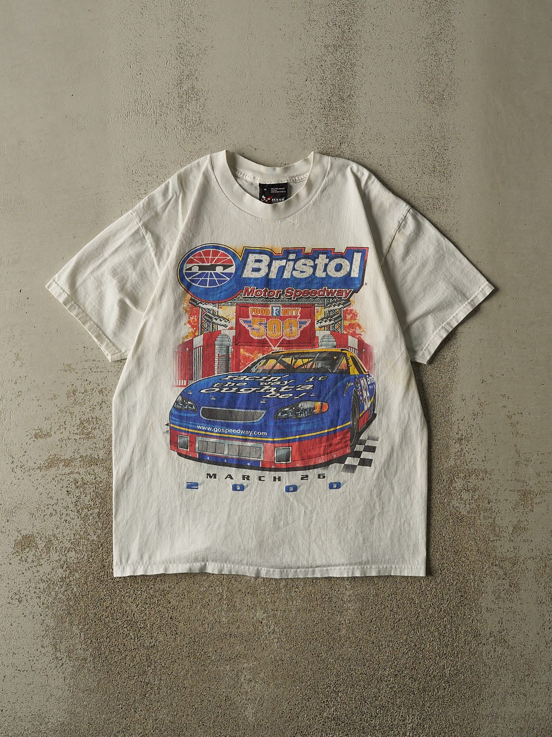 Vintage 00' White Nascar Bristol Motor Speedway Tee (M/L)