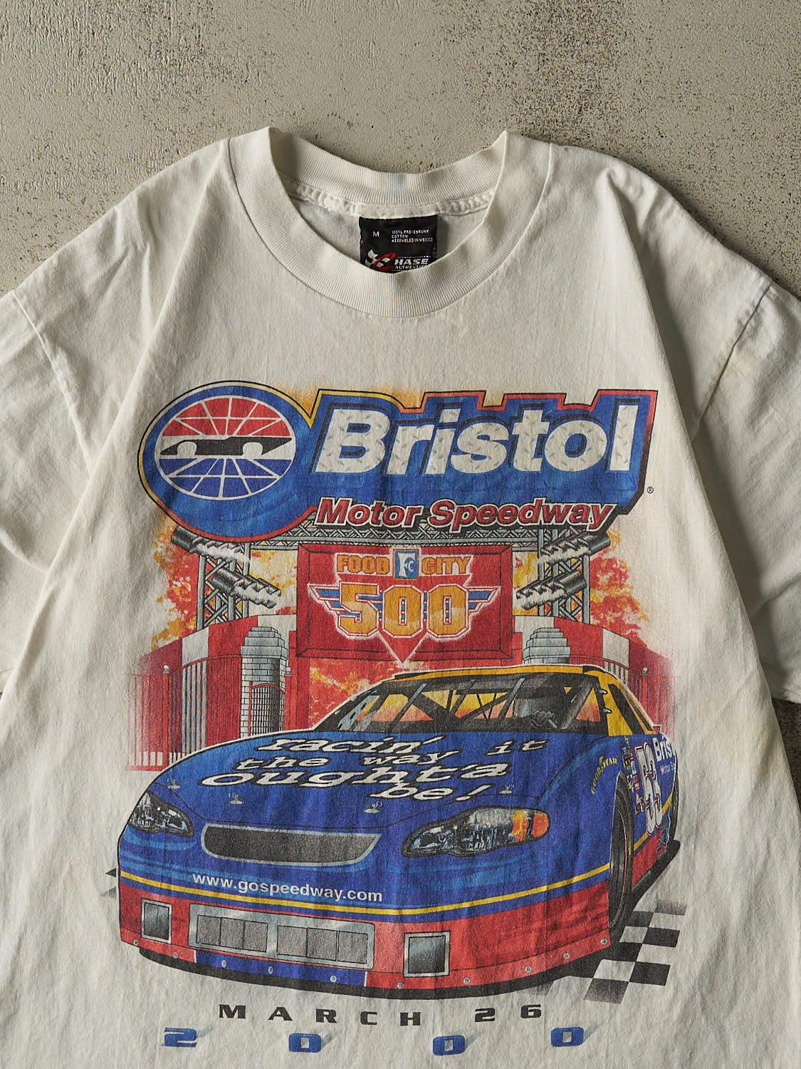 Vintage 00' White Nascar Bristol Motor Speedway Tee (M/L)