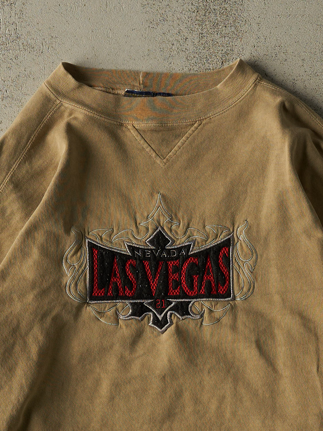 Vintage 90s Beige Las Vegas Nevada Crewneck (XL/XXL)