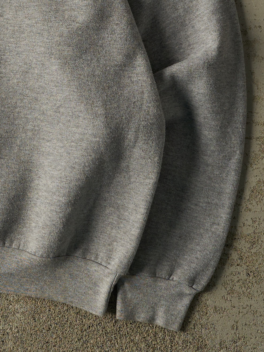 Vintage Y2K Grey Blank Crewneck (XL/XXL)
