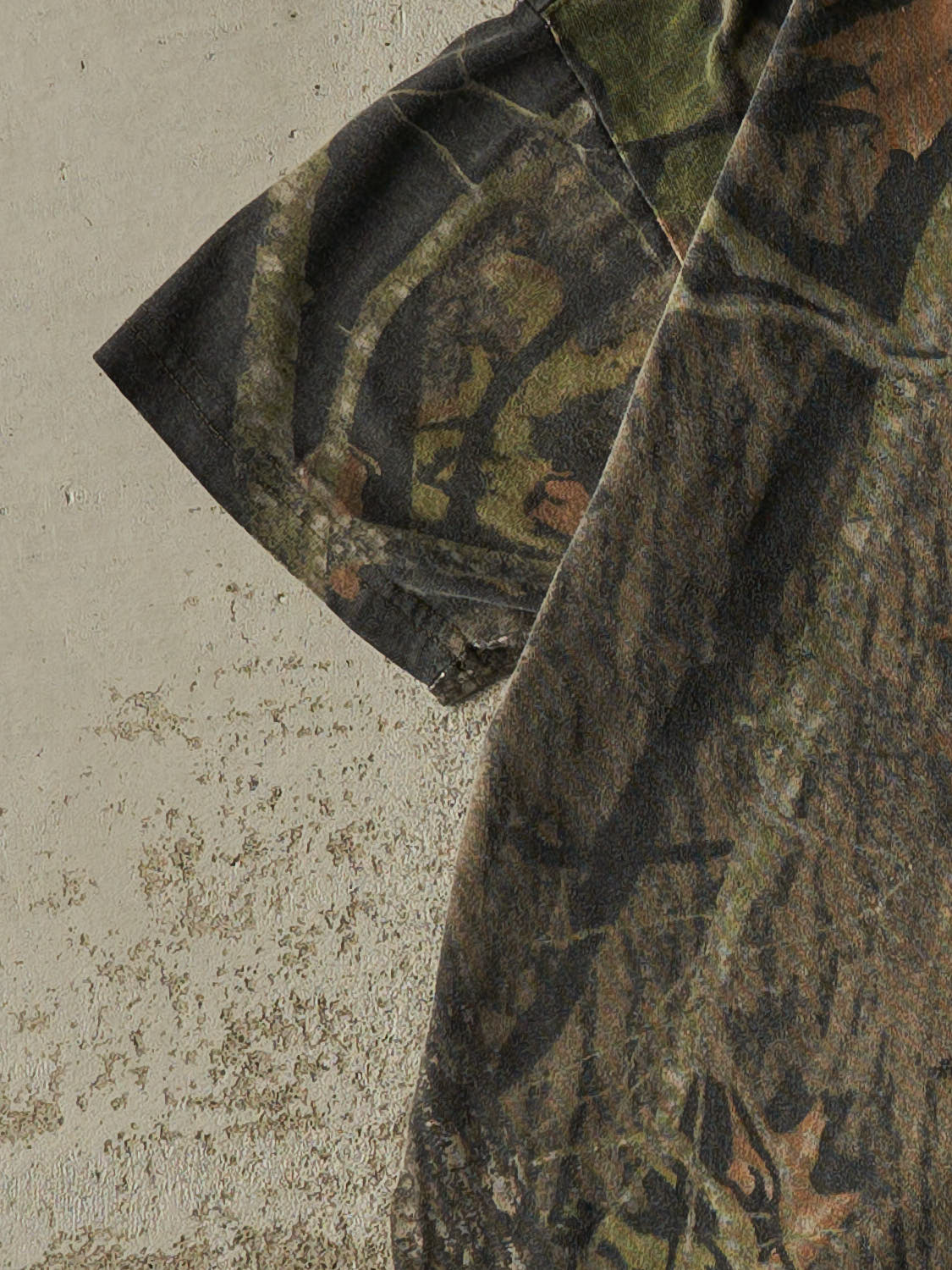 Vintage Y2K Camo Cabela's Tee (XS/S)