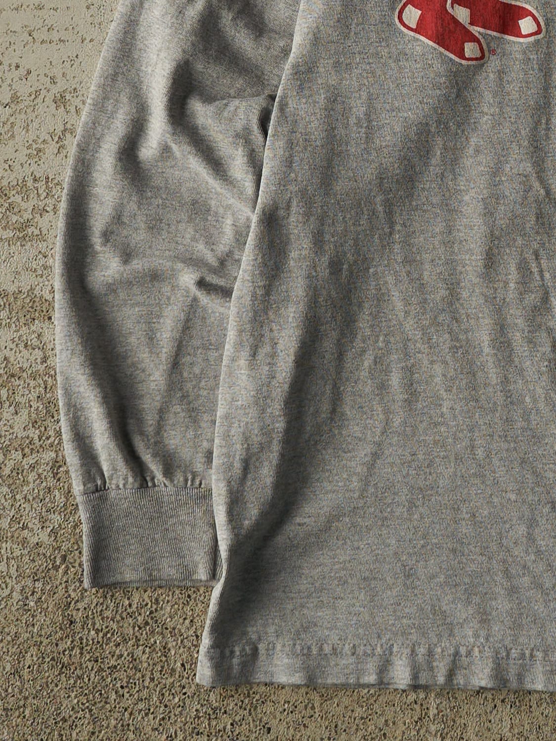 Vintage 04' Grey Boston Red Sox World Series Champions Long Sleeve (M/L)