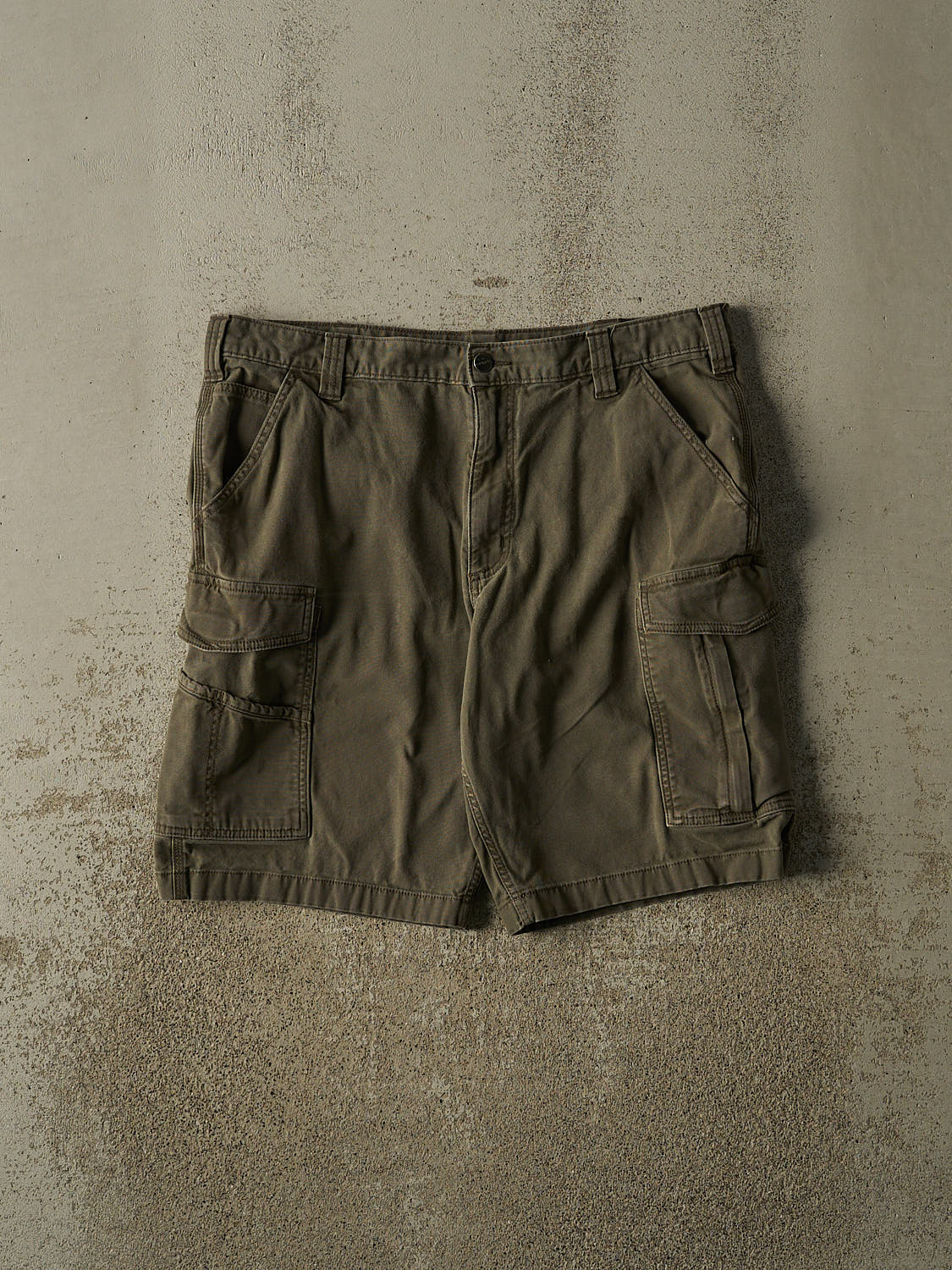 Vintage Y2K Green Carhartt Cargo Shorts (38x11)