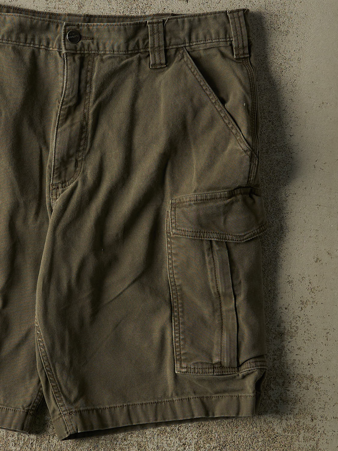 Vintage Y2K Green Carhartt Cargo Shorts (38x11)