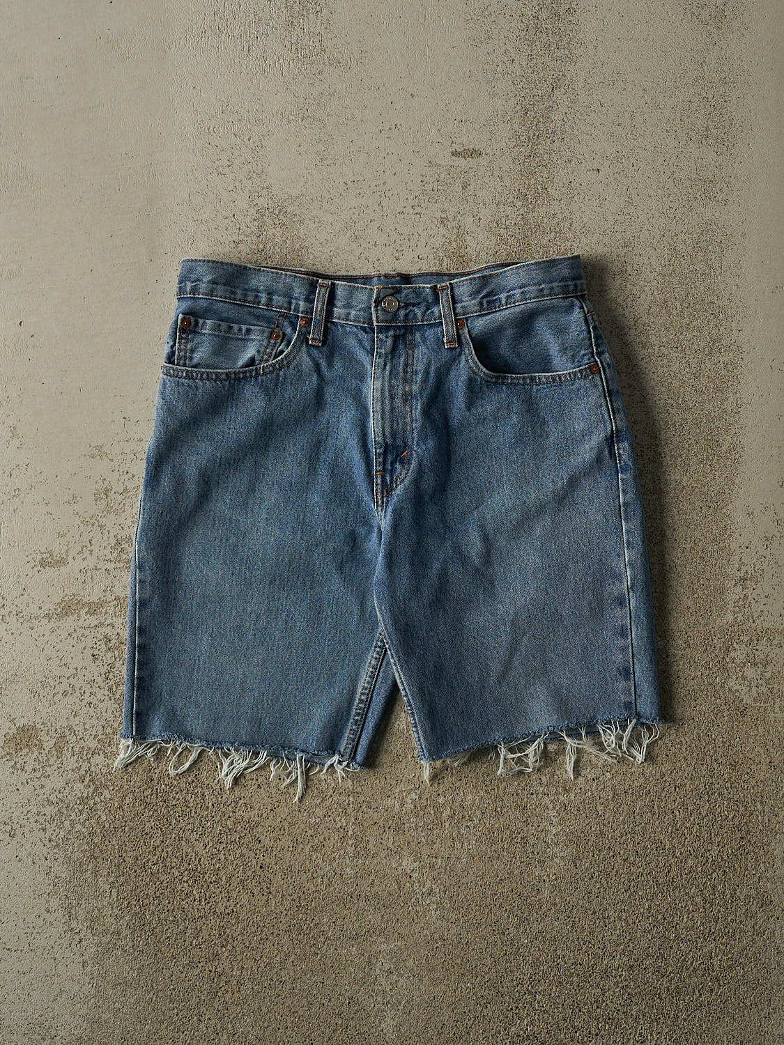 Vintage Y2K Mid Wash Levi's 516 Cut Off Jorts (34x9.5)