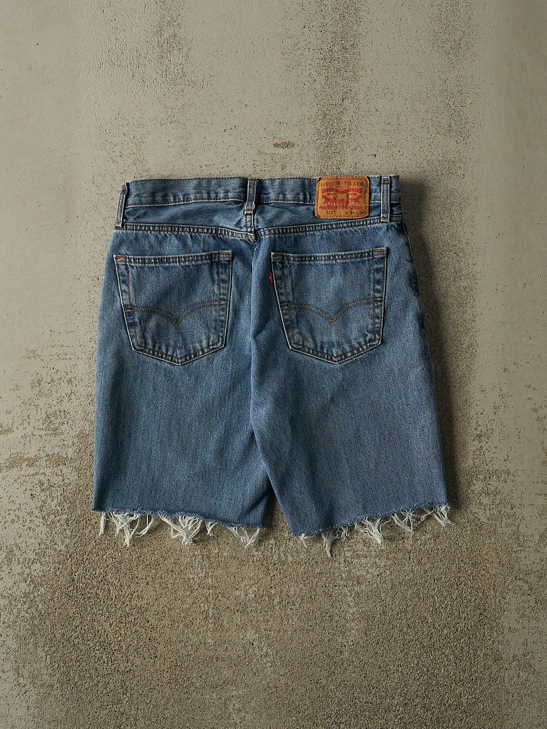 Vintage Y2K Mid Wash Levi's 516 Cut Off Jorts (34x9.5)