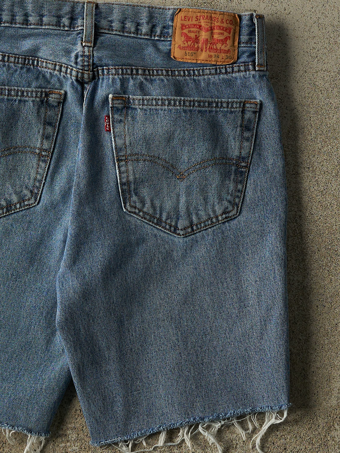 Vintage Y2K Mid Wash Levi's 516 Cut Off Jorts (33x9.5)