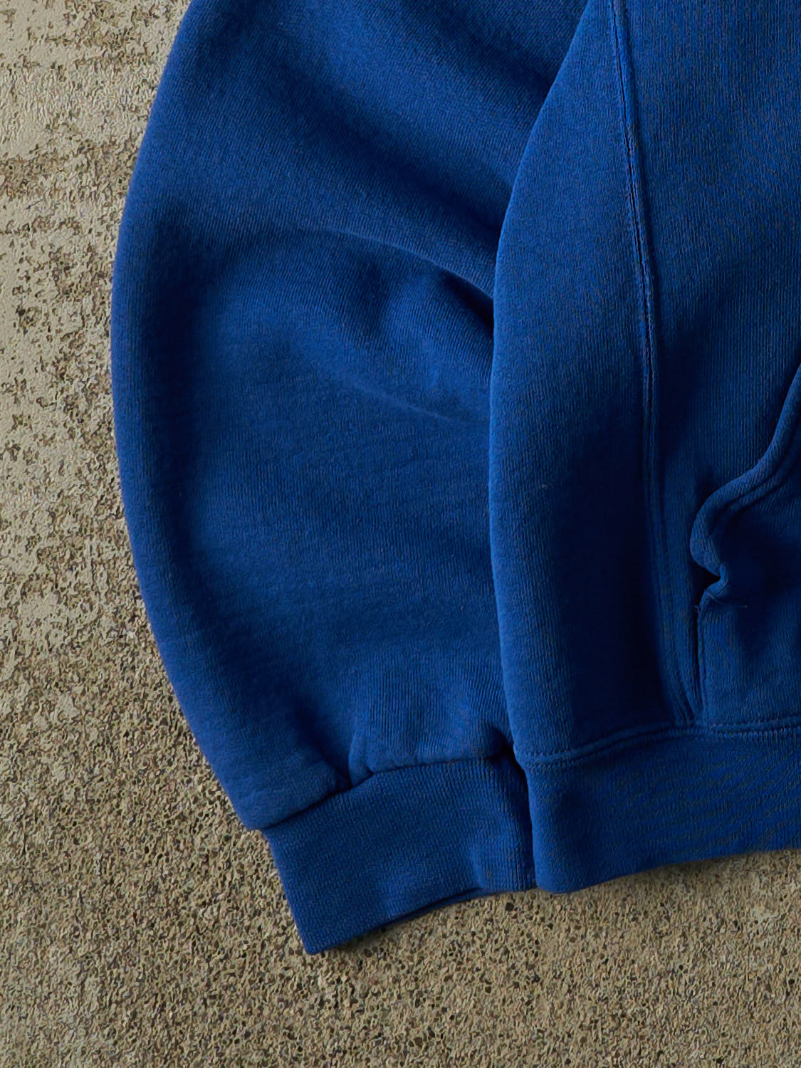Vintage Y2K Blue Russell Athletic Chicago Cubs Embroidered Hoodie (S)