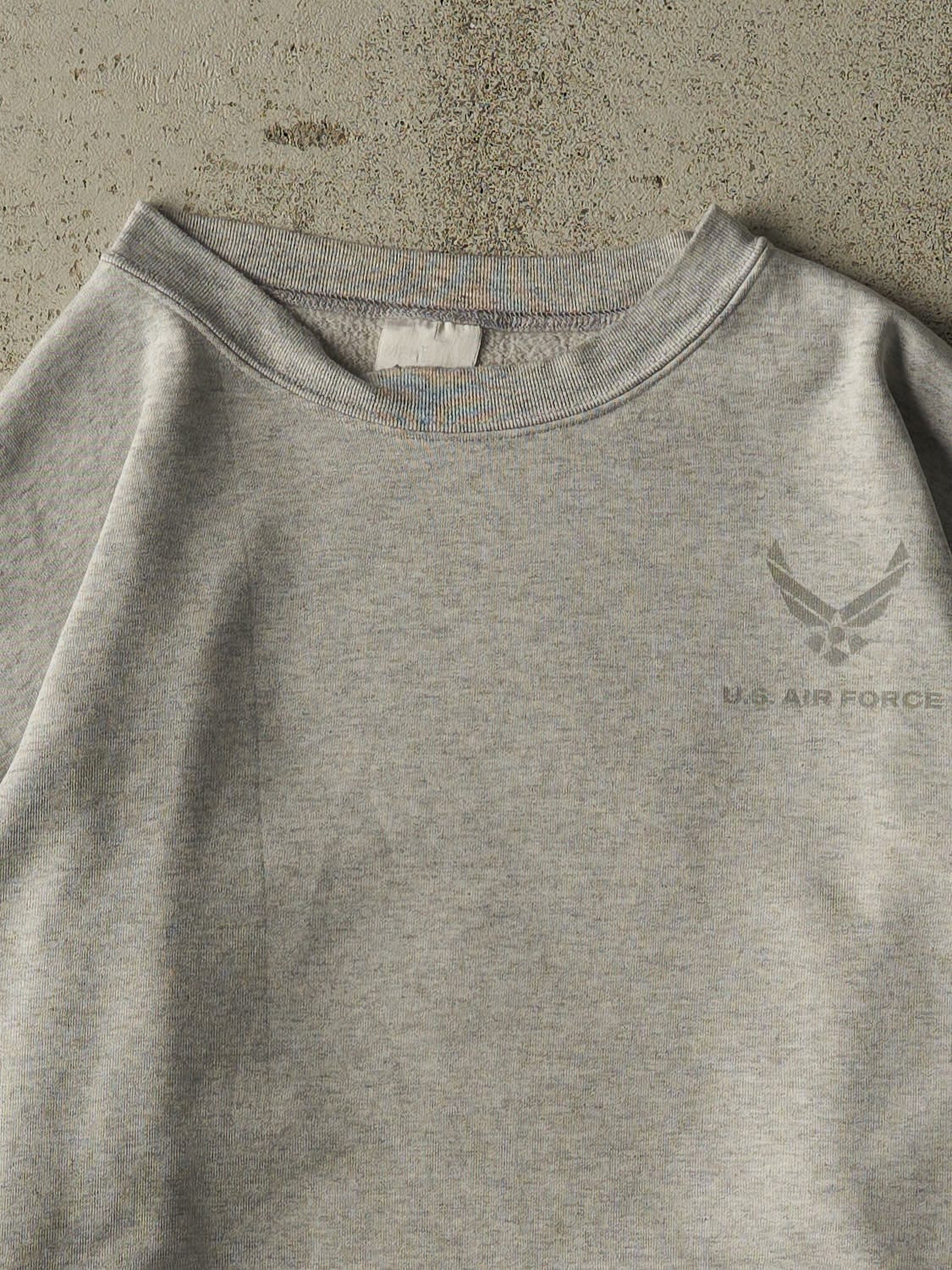 Vintage Y2K Grey US Air Force Reflective Crewneck (L/XL)