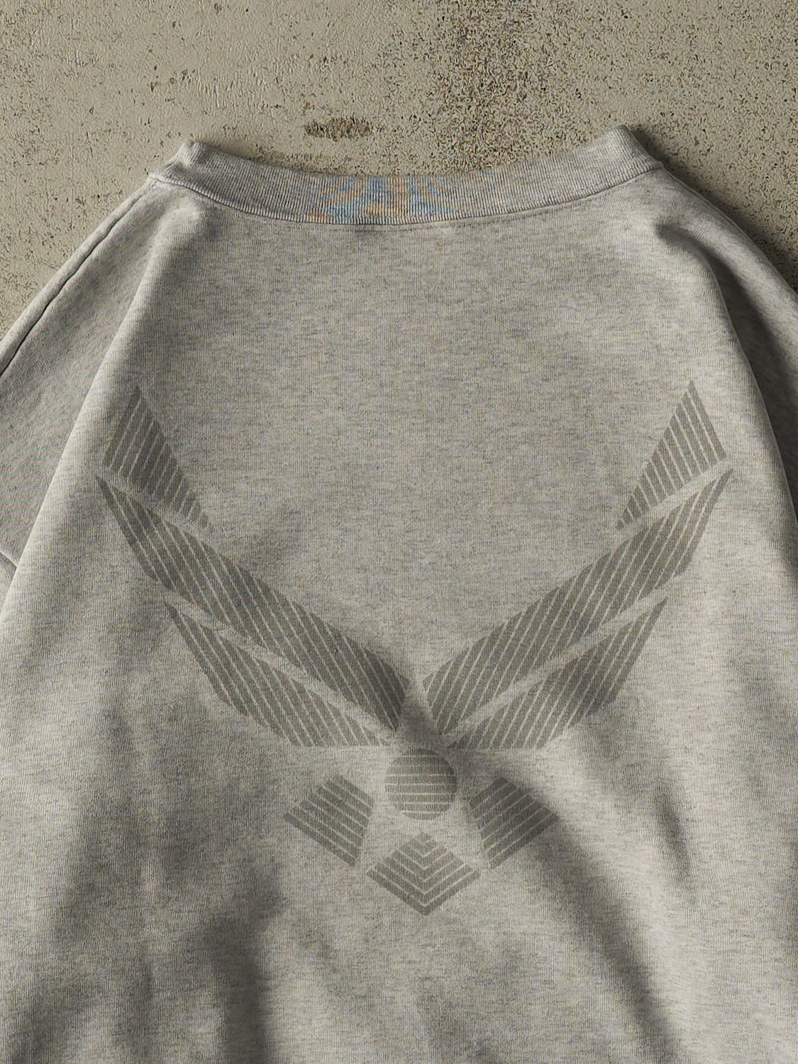 Vintage Y2K Grey US Air Force Reflective Crewneck (L/XL)