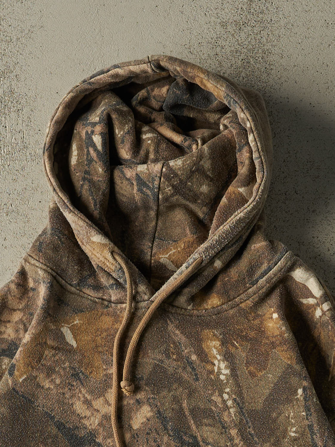 Vintage 90s Camo Mountain Ridge Hoodie (XL)