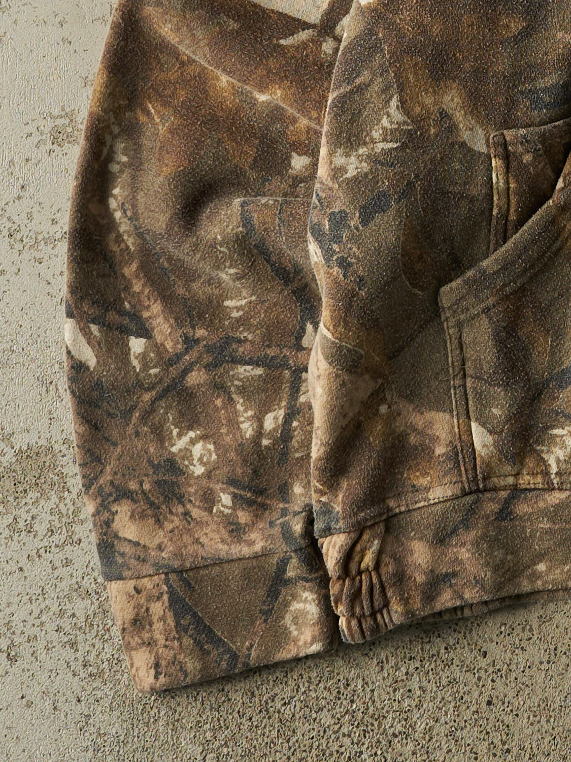 Vintage 90s Camo Mountain Ridge Hoodie (XL)