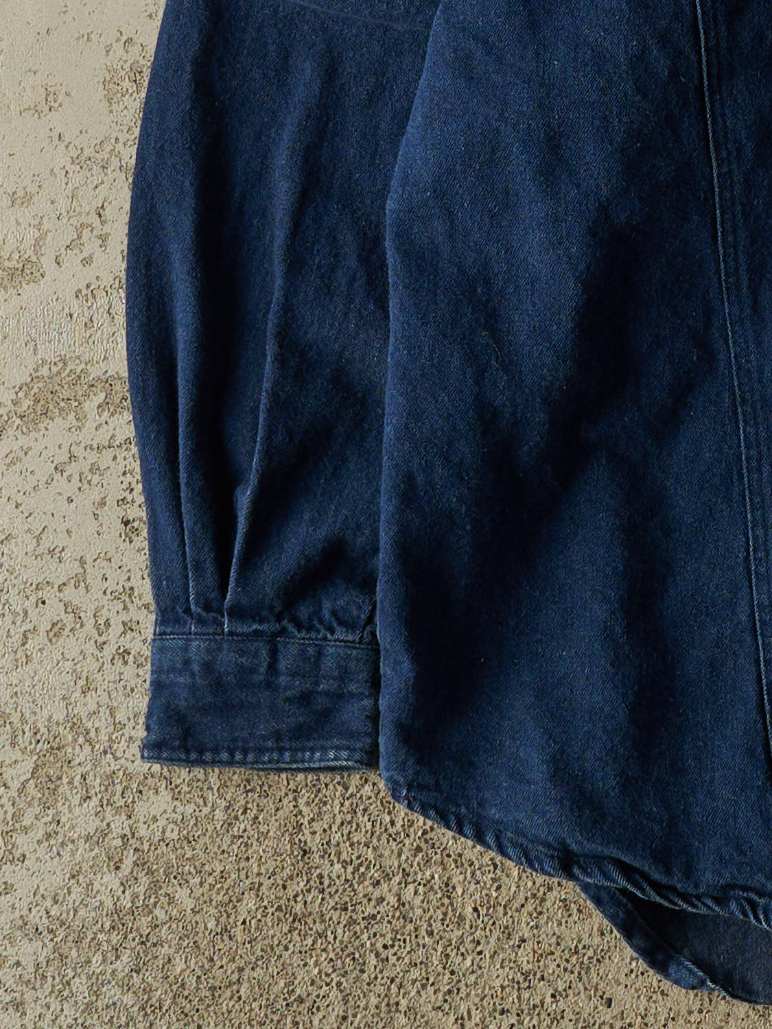 Vintage 90s Dark Wash Gap Denim Button Up Long Sleeve (L)