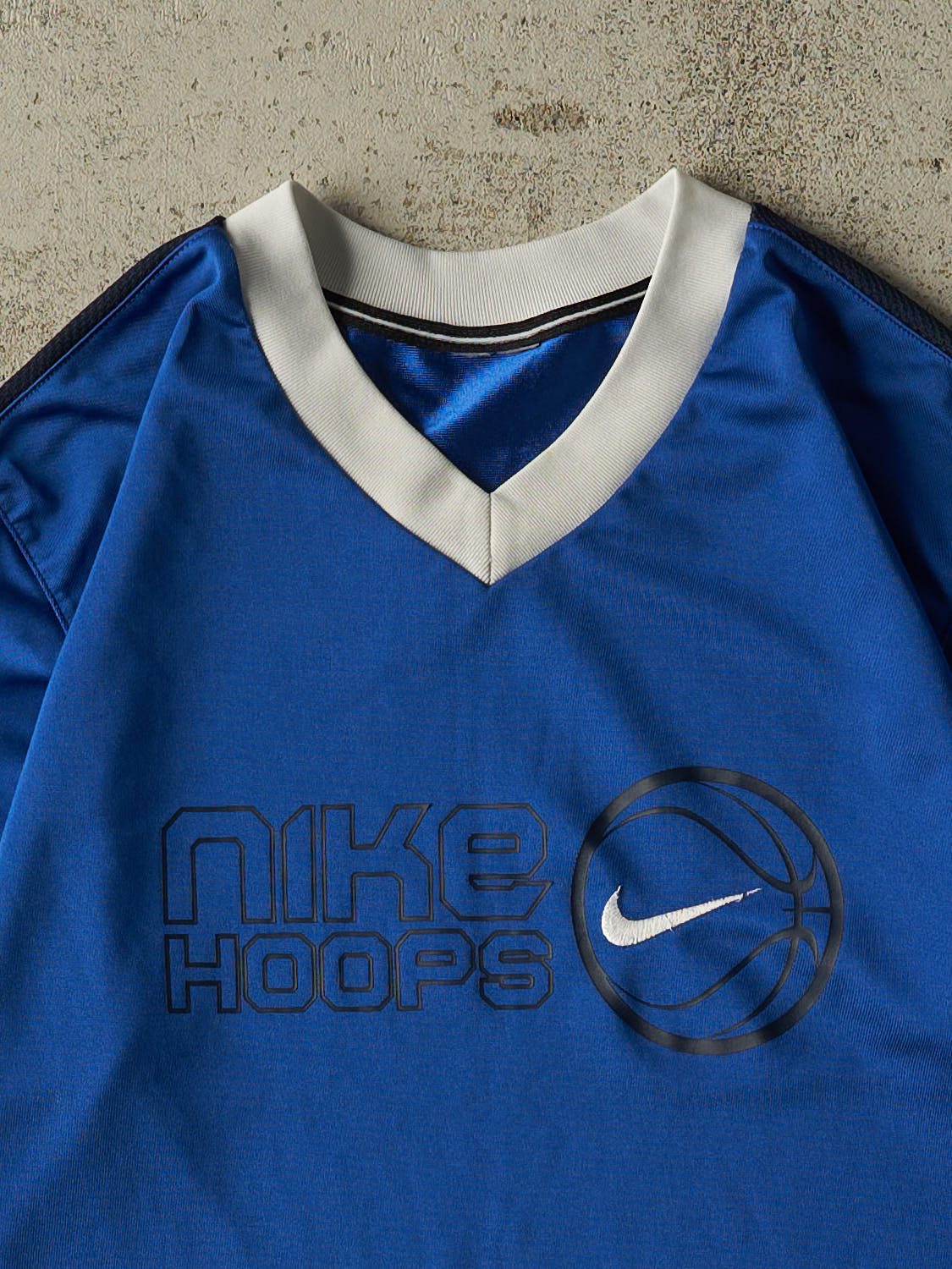 Vintage Y2K Blue Nike Hoops Jersey (S/M)
