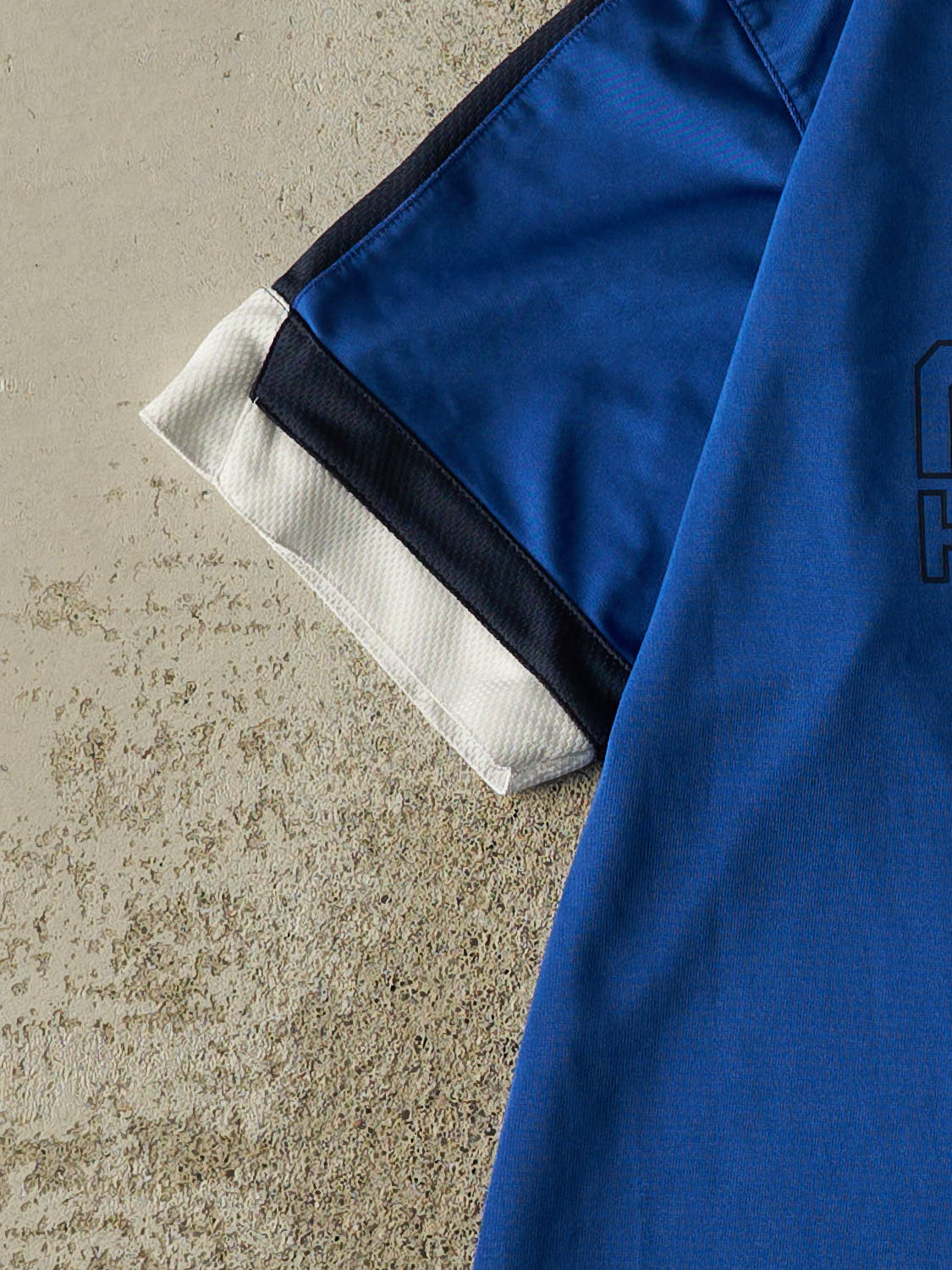 Vintage Y2K Blue Nike Hoops Jersey (S/M)
