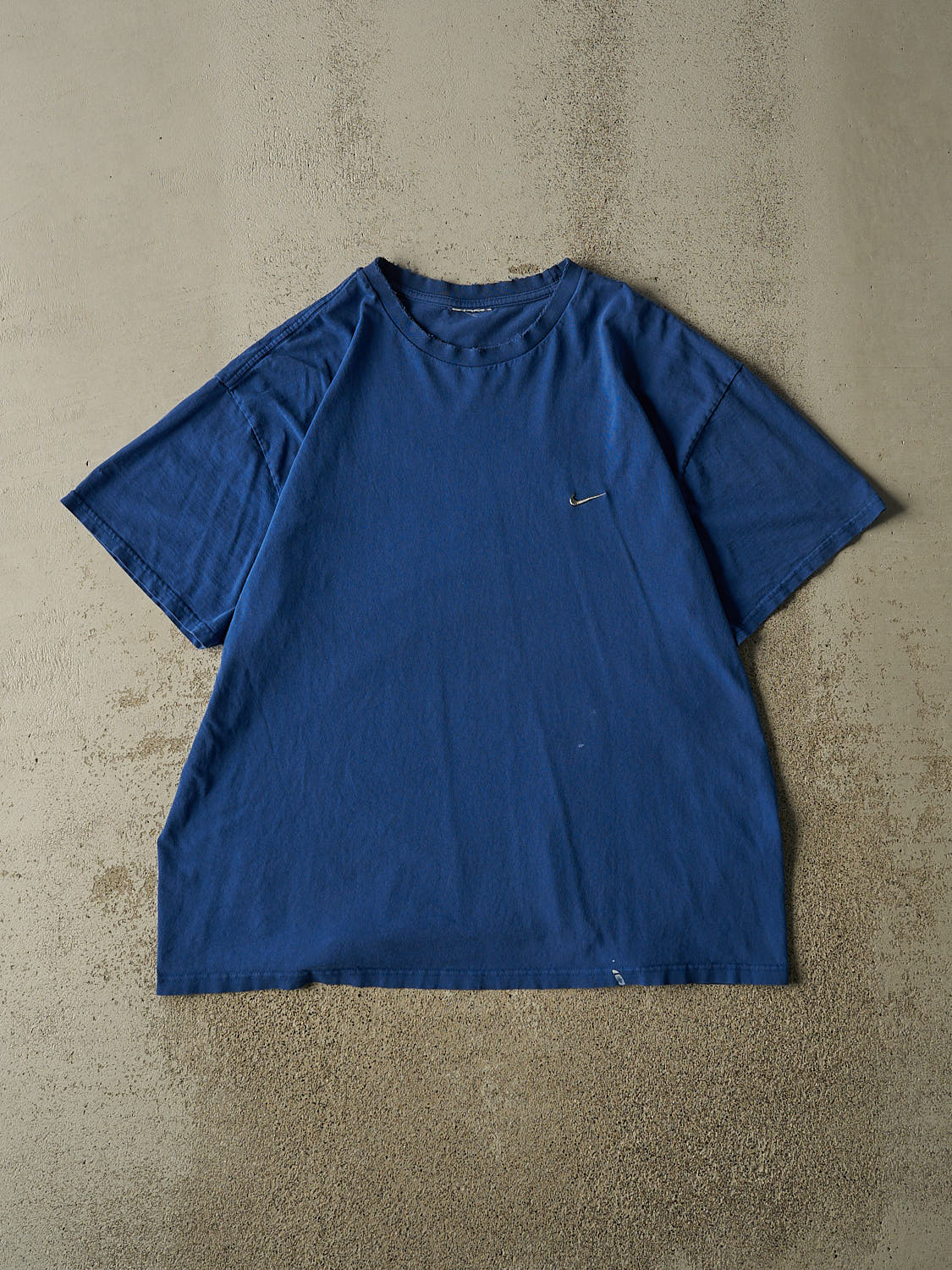 Vintage 90s Blue Nike Embroidered Logo Tee (XL/XXL)