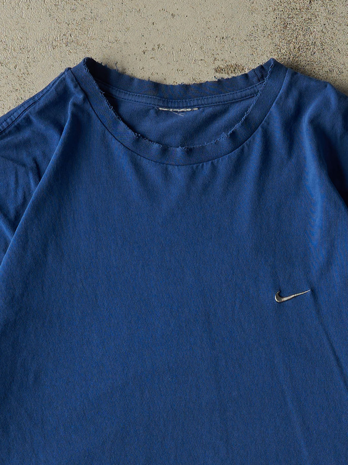 Vintage 90s Blue Nike Embroidered Logo Tee (XL/XXL)