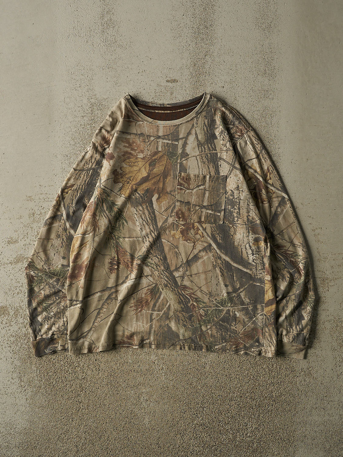 Vintage Y2K Camo Realtree Pocket Long Sleeve (L)