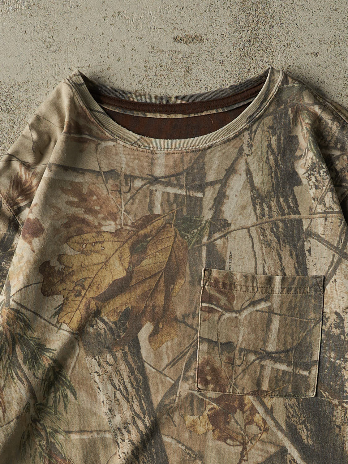 Vintage Y2K Camo Realtree Pocket Long Sleeve (L)