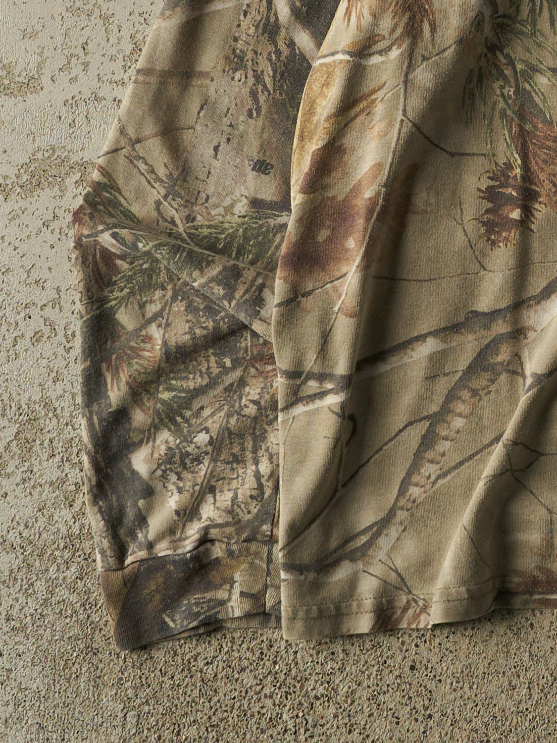 Vintage Y2K Camo Realtree Pocket Long Sleeve (L)