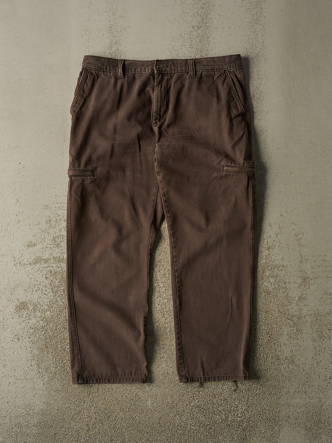 Vintage Y2K Brown Denver Hayes Cargo Pants (37x28.5)