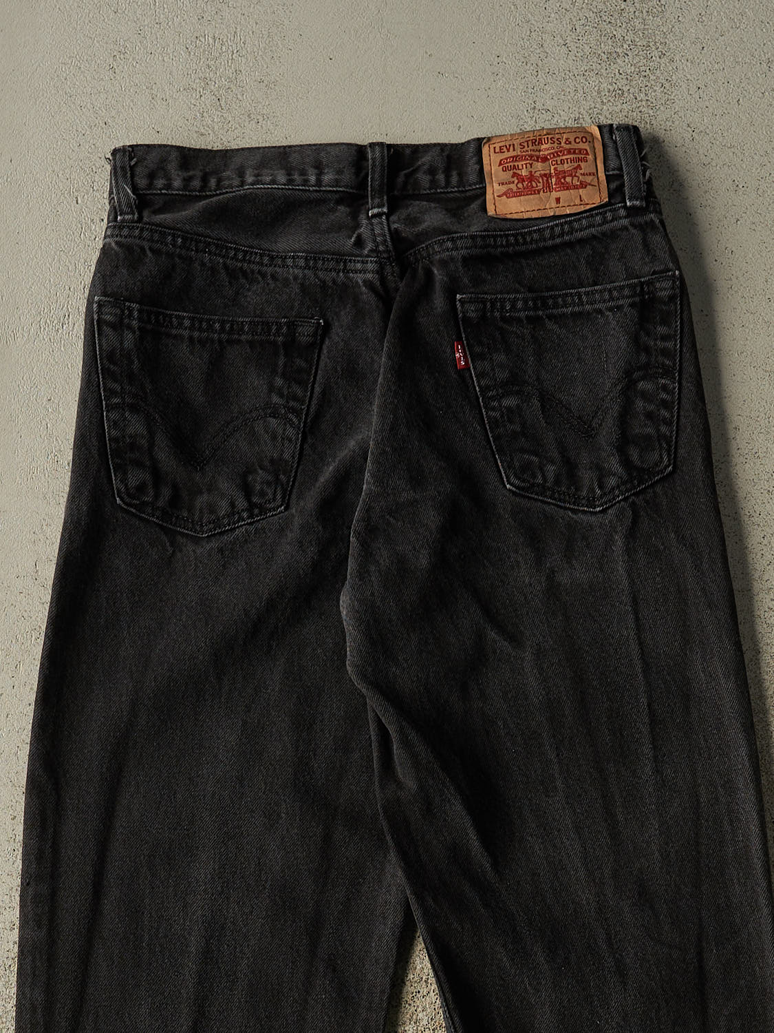 Vintage 90s Black Levi's 550 Denim Pants (28x33.5)