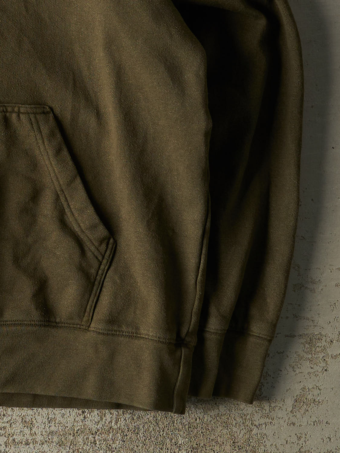 Vintage Y2K Green Aeropostale NYC Embroidered Hoodie (M/L)