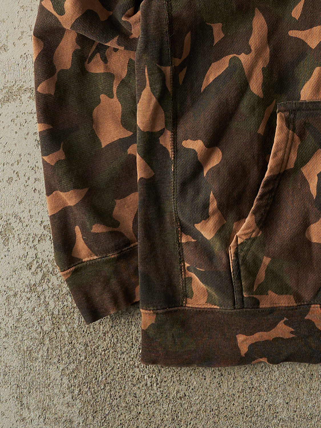 Vintage 90s Camo Kent State University Hoodie (XS/S)