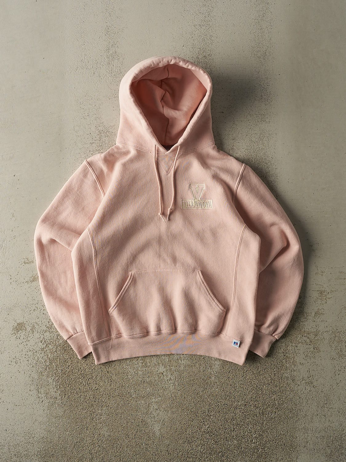 Vintage Y2K Pink Russell Athletic Villanova University Embroidered Hoodie (S/M)