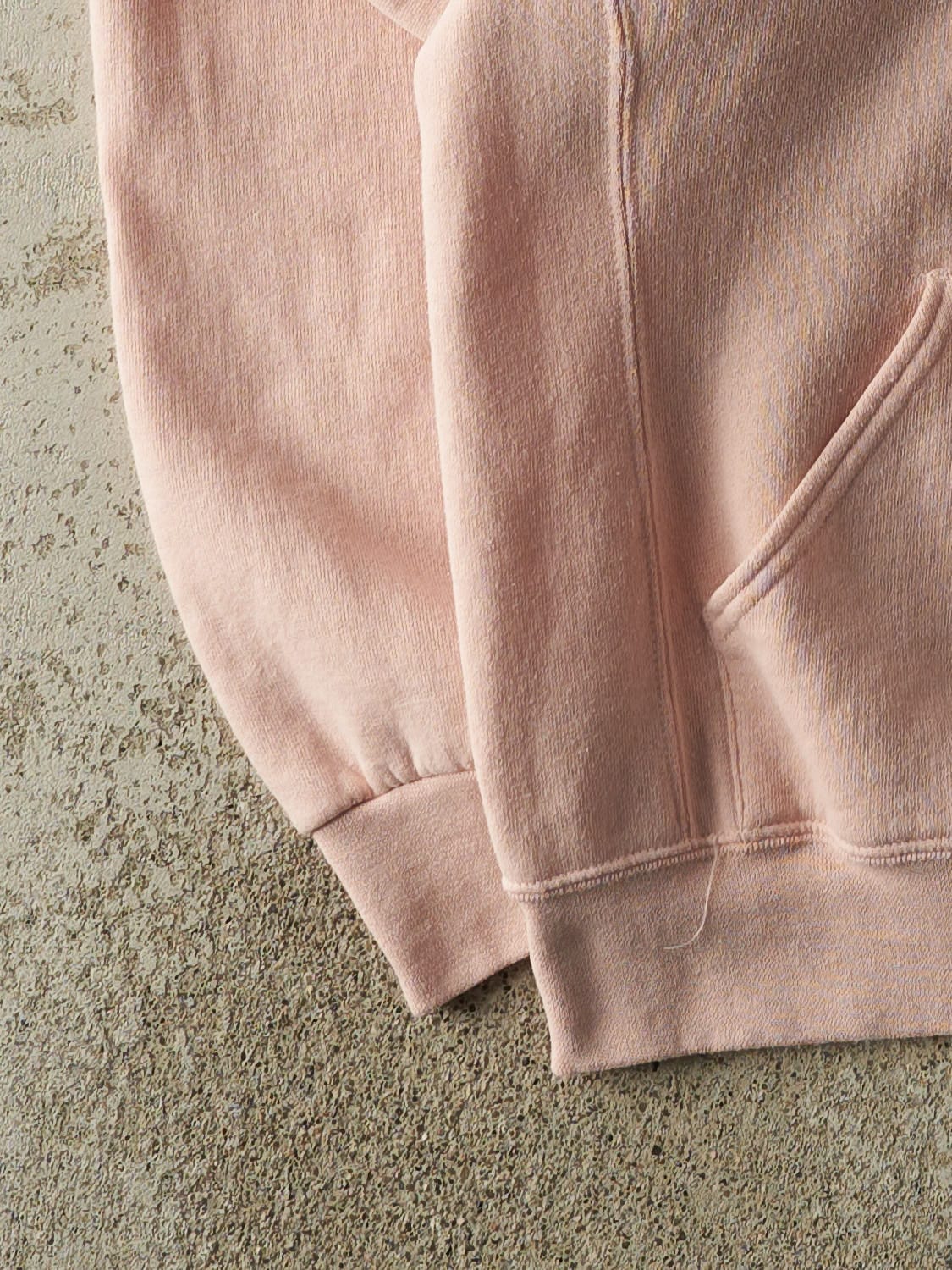 Vintage Y2K Pink Russell Athletic Villanova University Embroidered Hoodie (S/M)