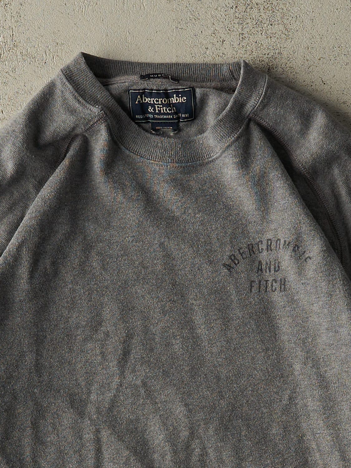 Vintage Y2K Grey Abercrombie & Fitch Longsleeve Shirt (M/L)
