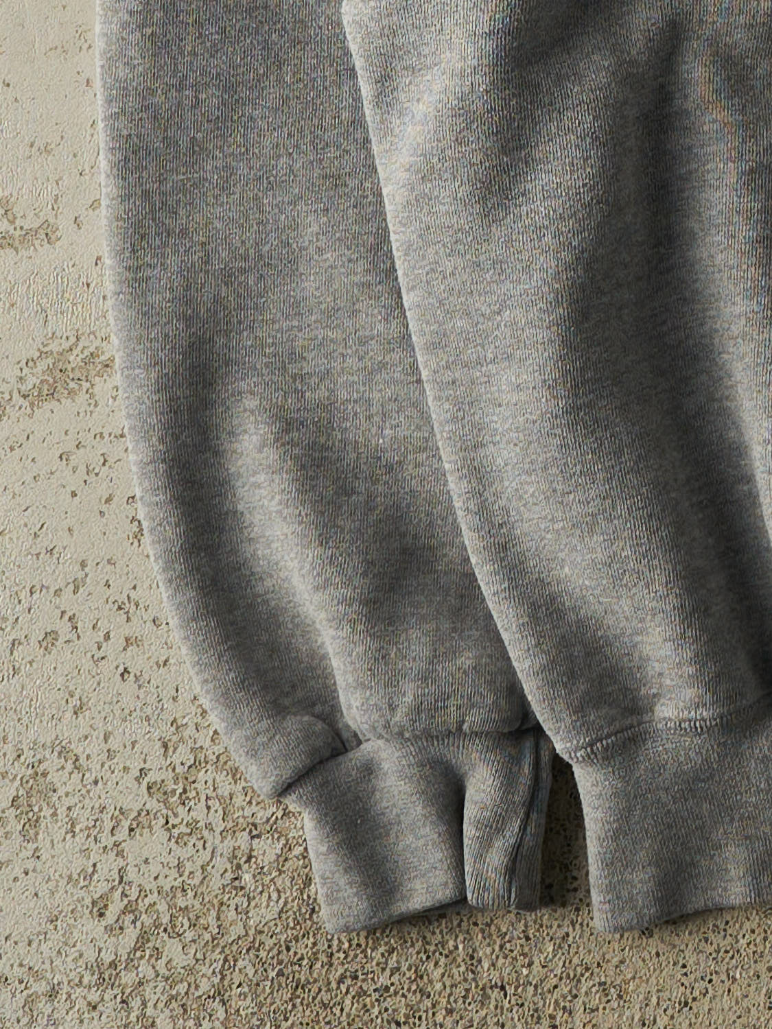 Vintage 90s Grey Russell Athletic Trent University Embroidered Crewneck (M/L)