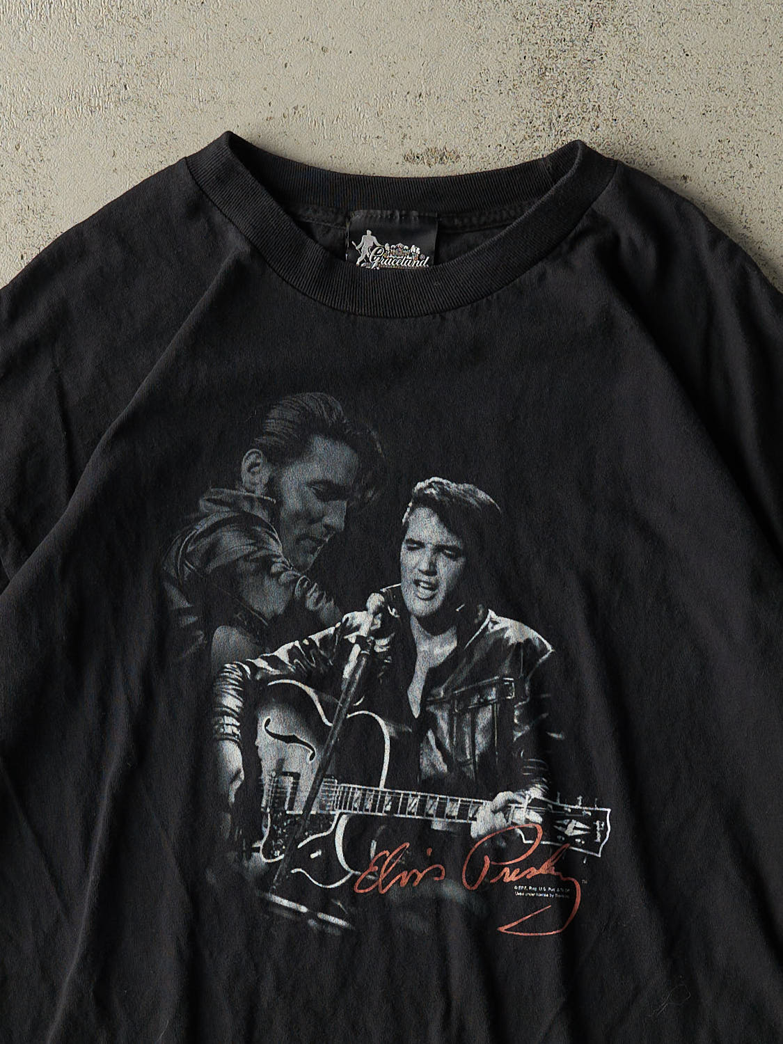 Vintage Y2K Black Elvis Presley Tee (XL)