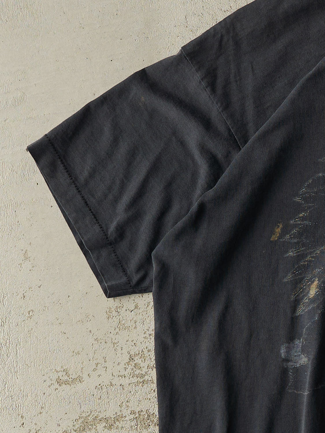 Vintage 80s Black Faded Graphic Tee (XL)