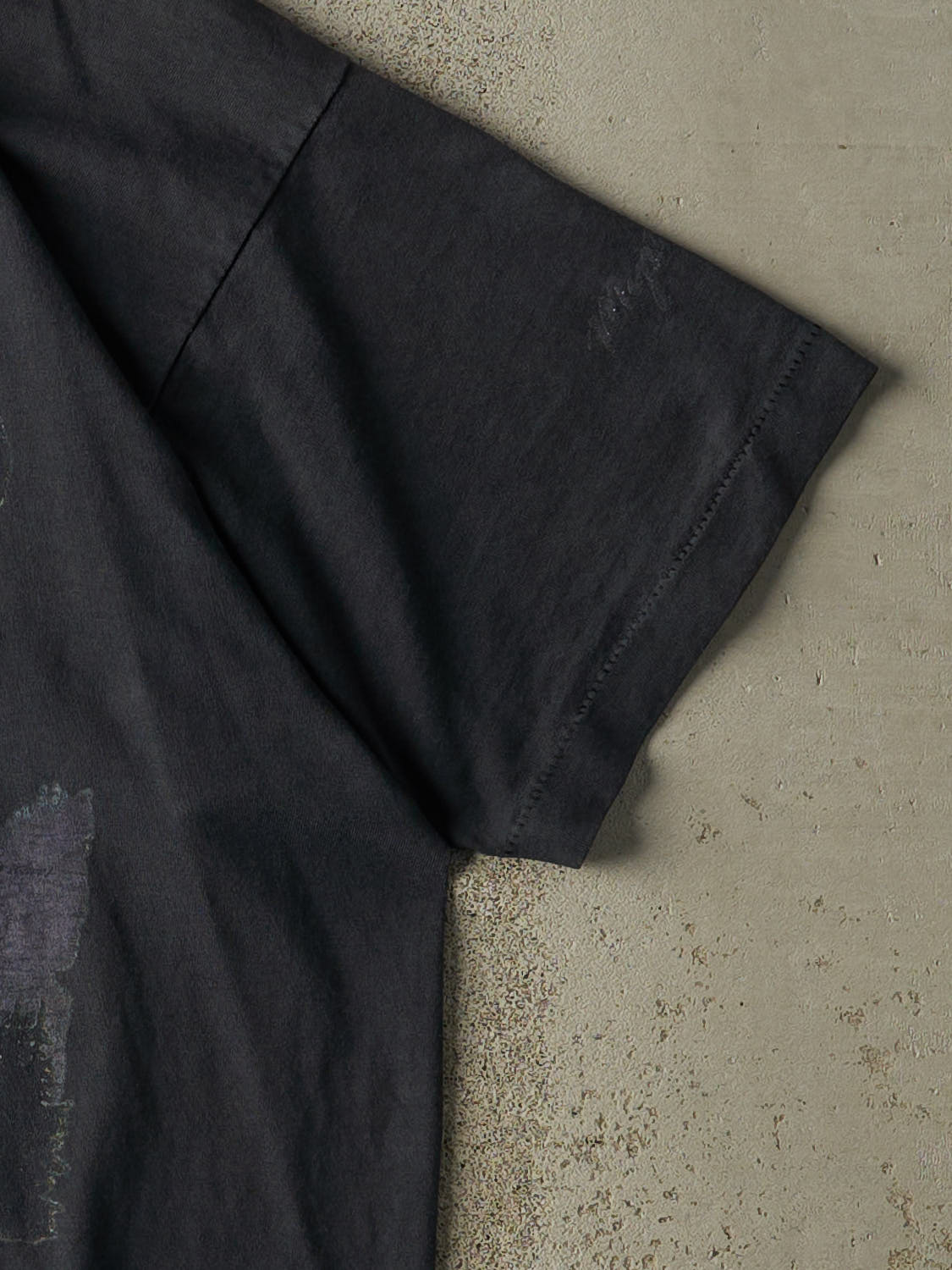 Vintage 80s Black Faded Graphic Tee (XL)