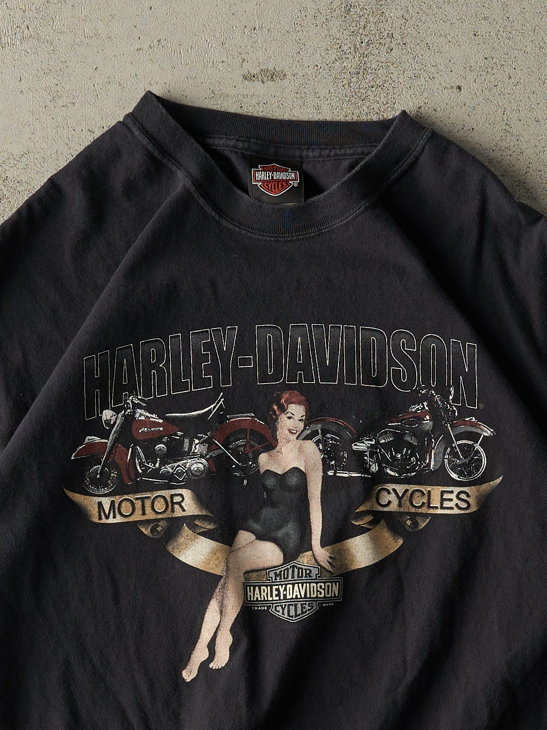 Vintage 06' Black Harley Davidson Morristown, TN Tee (XL)