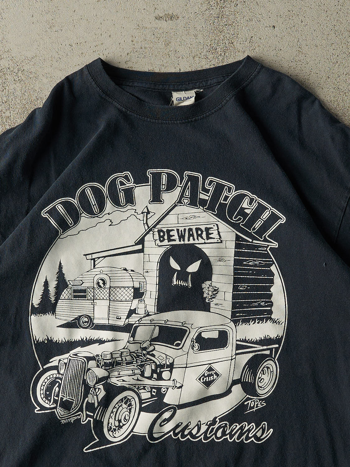 Vintage Y2K Faded Black Dog Patch Customs Tee (L/XL)