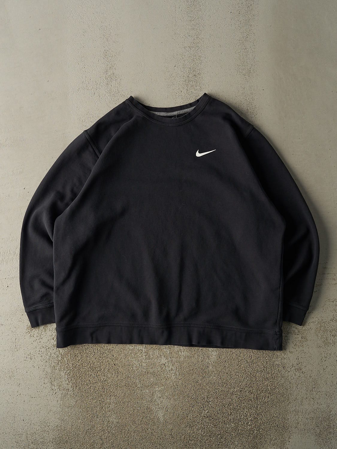 Vintage Y2K Black Nike Crewneck (XXL/XXXL)