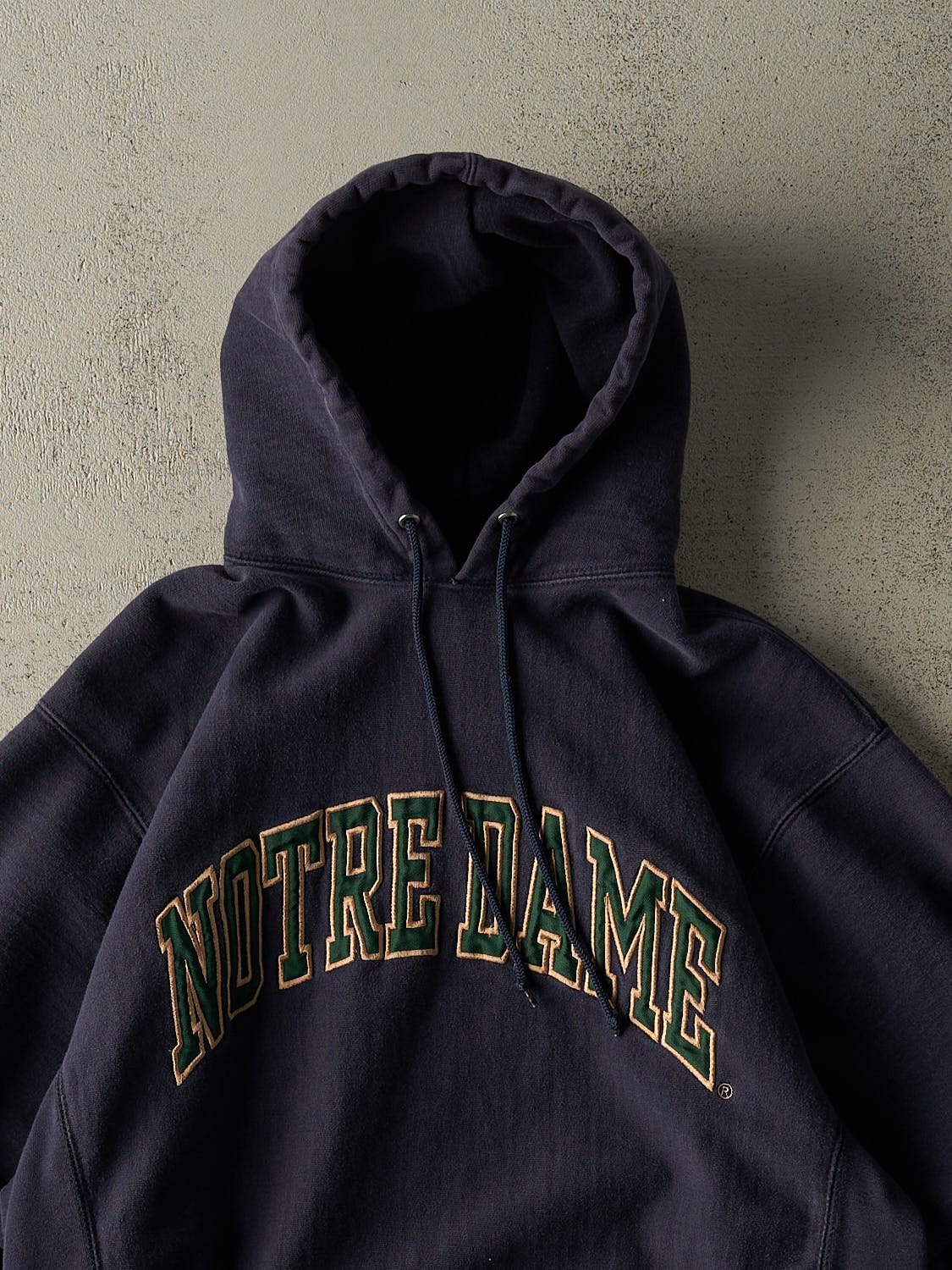 Vintage 90s Navy Blue University of Notre Dame Hoodie (L/XL)