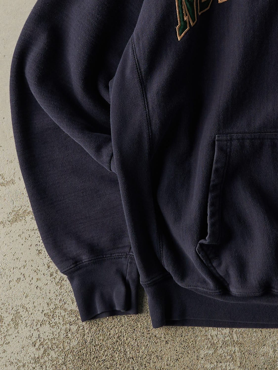 Vintage 90s Navy Blue University of Notre Dame Hoodie (L/XL)