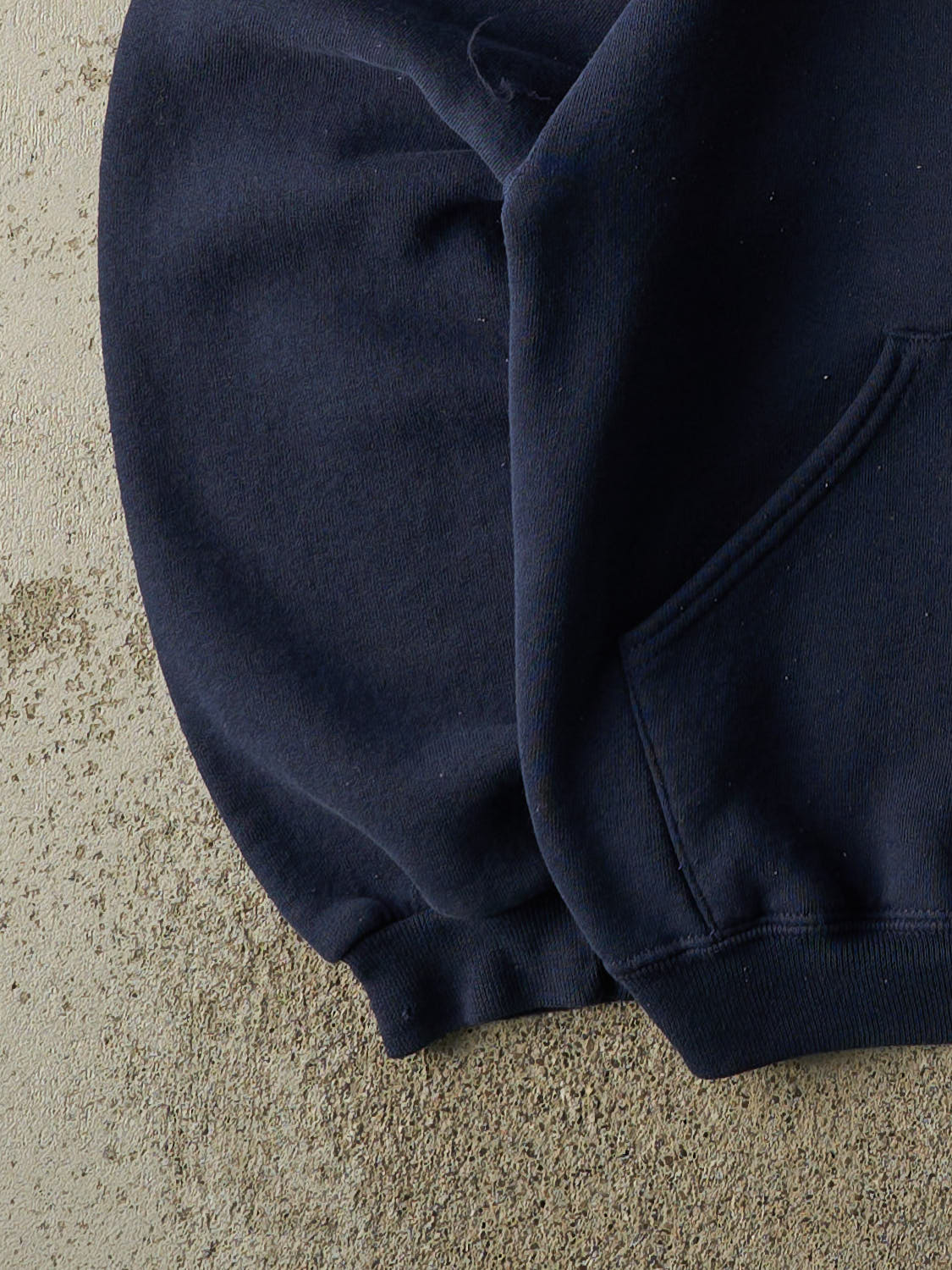 Vintage Y2K Navy Blue Russell Athletic Wildcats Hoodie (XS/S)