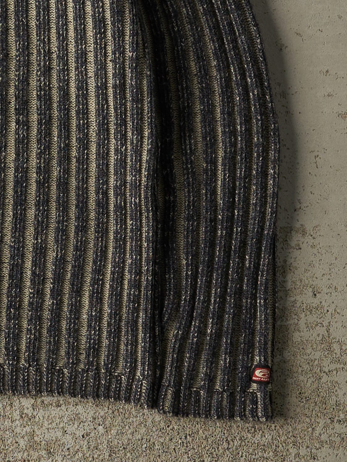 Vintage Y2K Charcoal Grey & Beige Point Zero Knit (S/M)