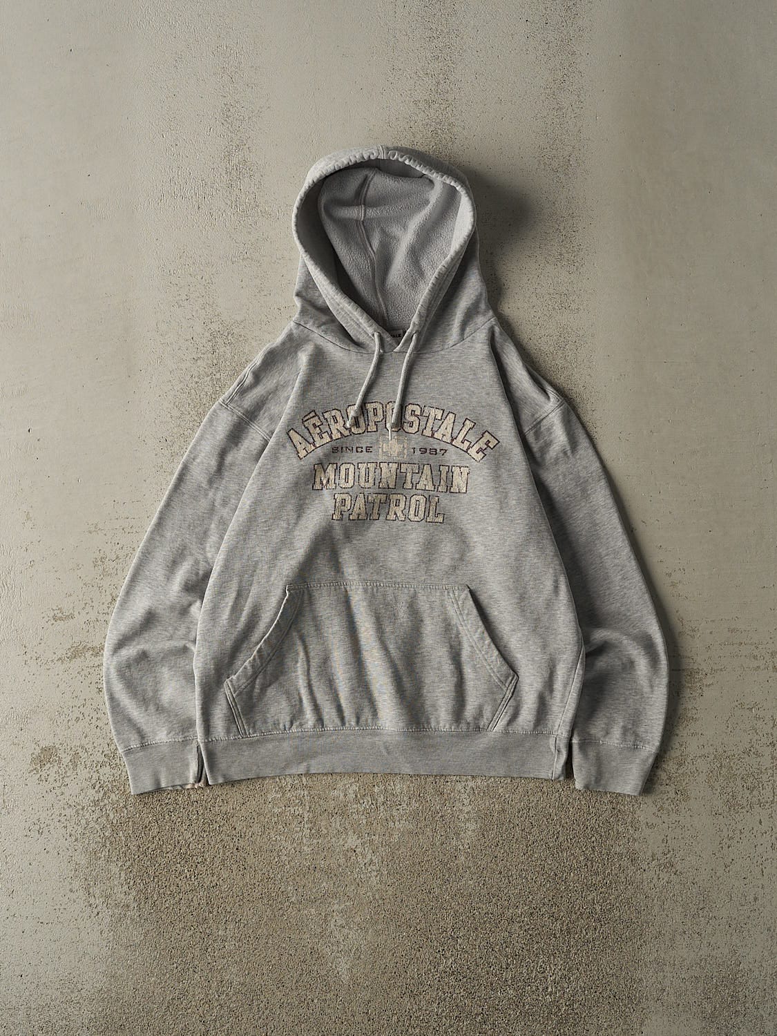 Vintage Y2K Grey Aeropostale Hoodie (S/M)