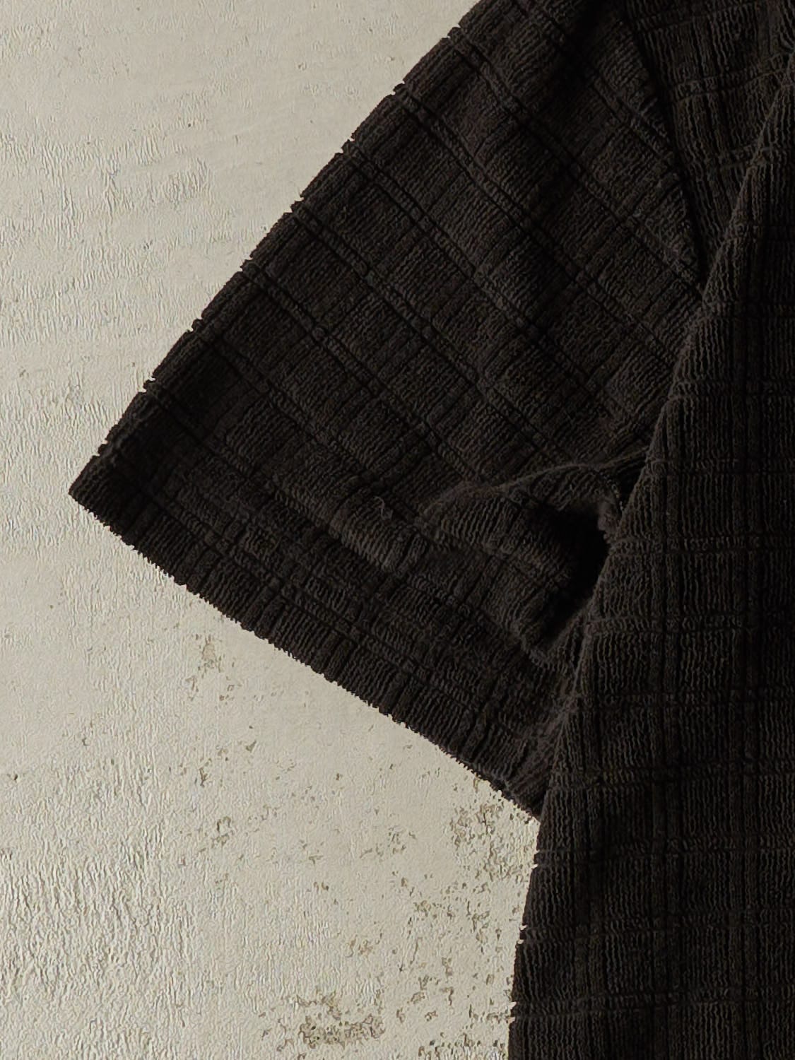 Vintage Y2K Black Guess Jeans Textured Collared Tee (XXL)