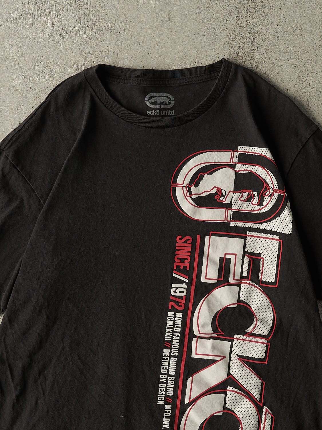 Vintage Y2K Black Ecko Tee (L)