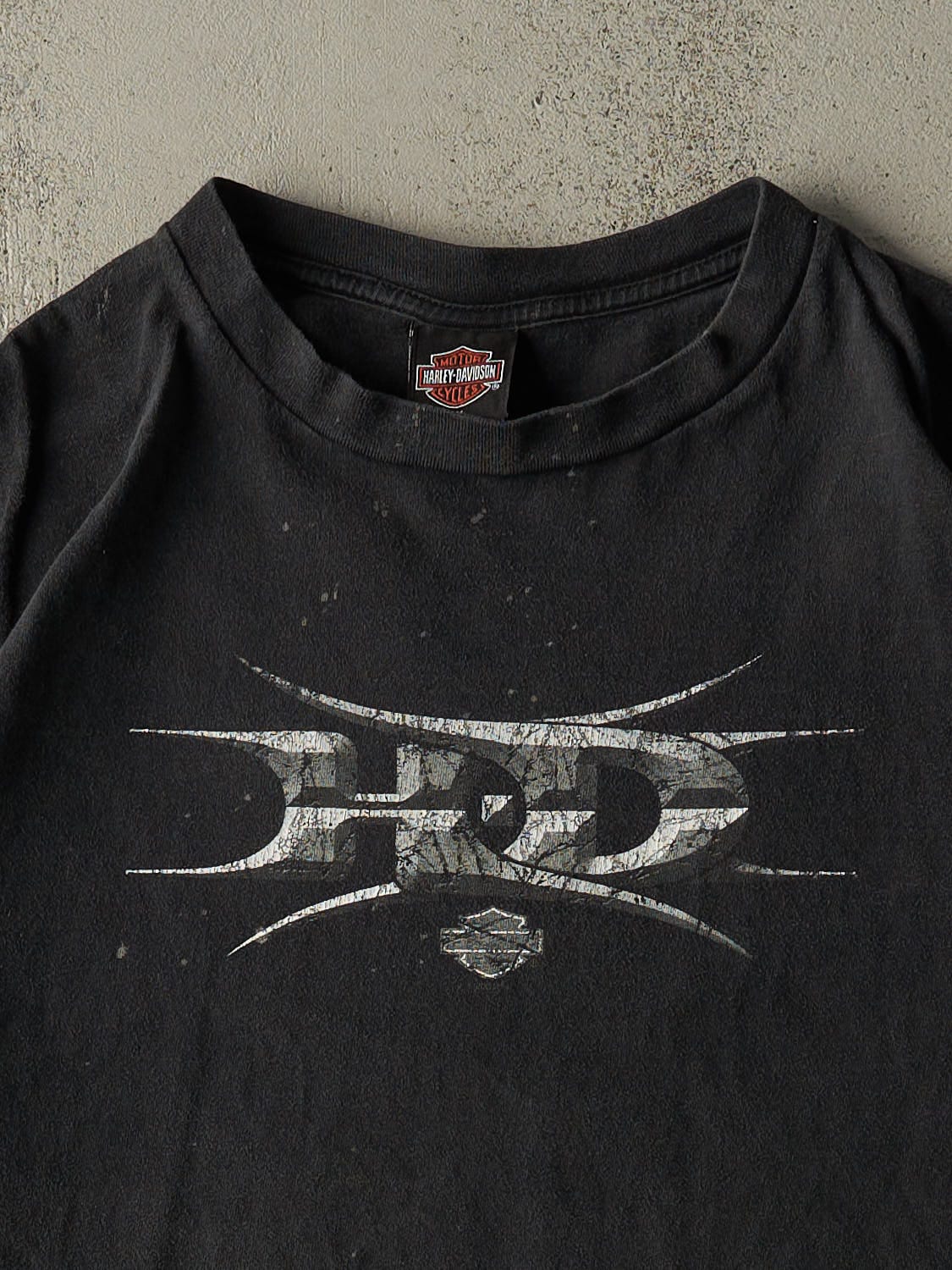 Vintage 03' Black Harley Davidson Leeds England Tee (XL/XXL)