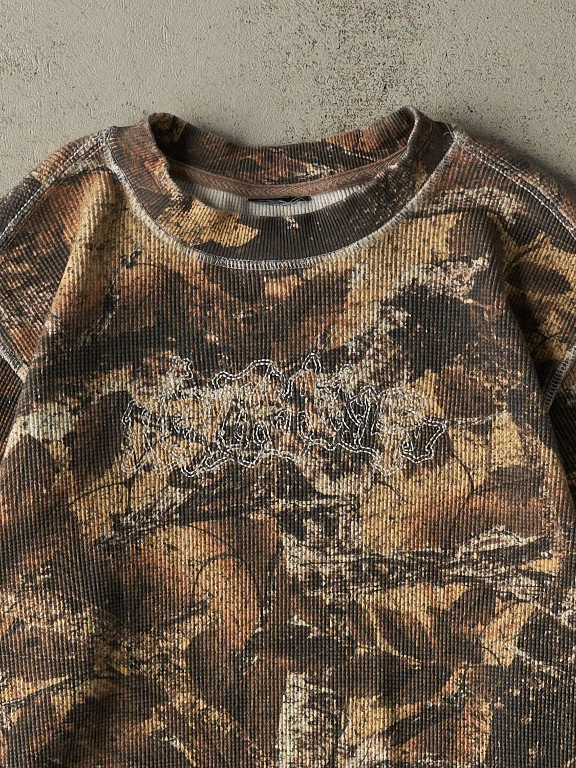 Vintage Y2K Camo Thermal Long Sleeve (L)