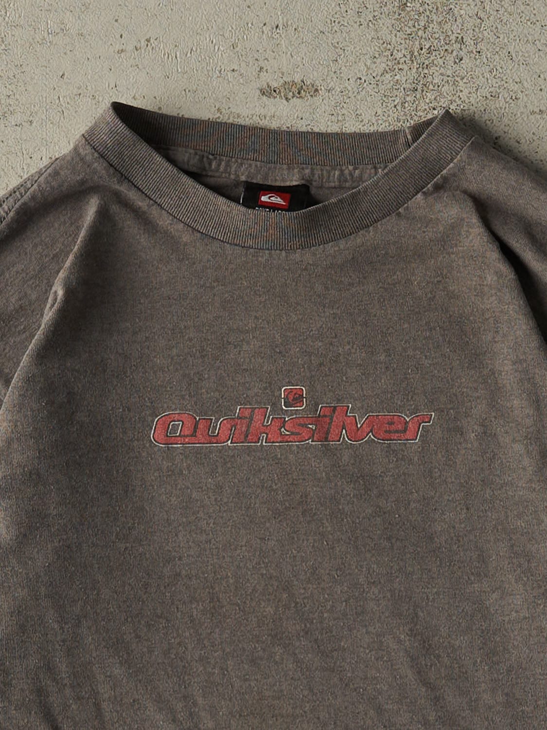 Vintage Y2K Charcoal Grey Quiksilver Long Sleeve (XS/S)