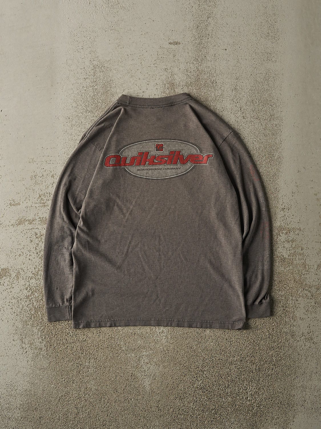Vintage Y2K Charcoal Grey Quiksilver Long Sleeve (XS/S)